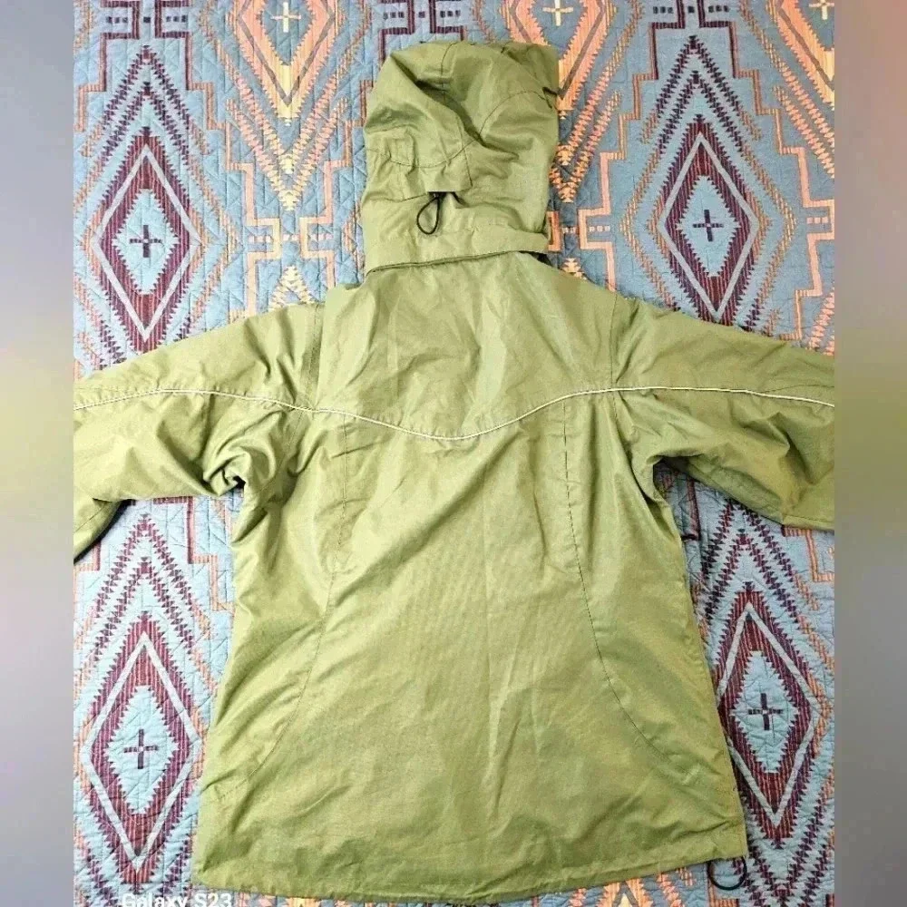 Viking creekside #866‎ woman's rain jacket